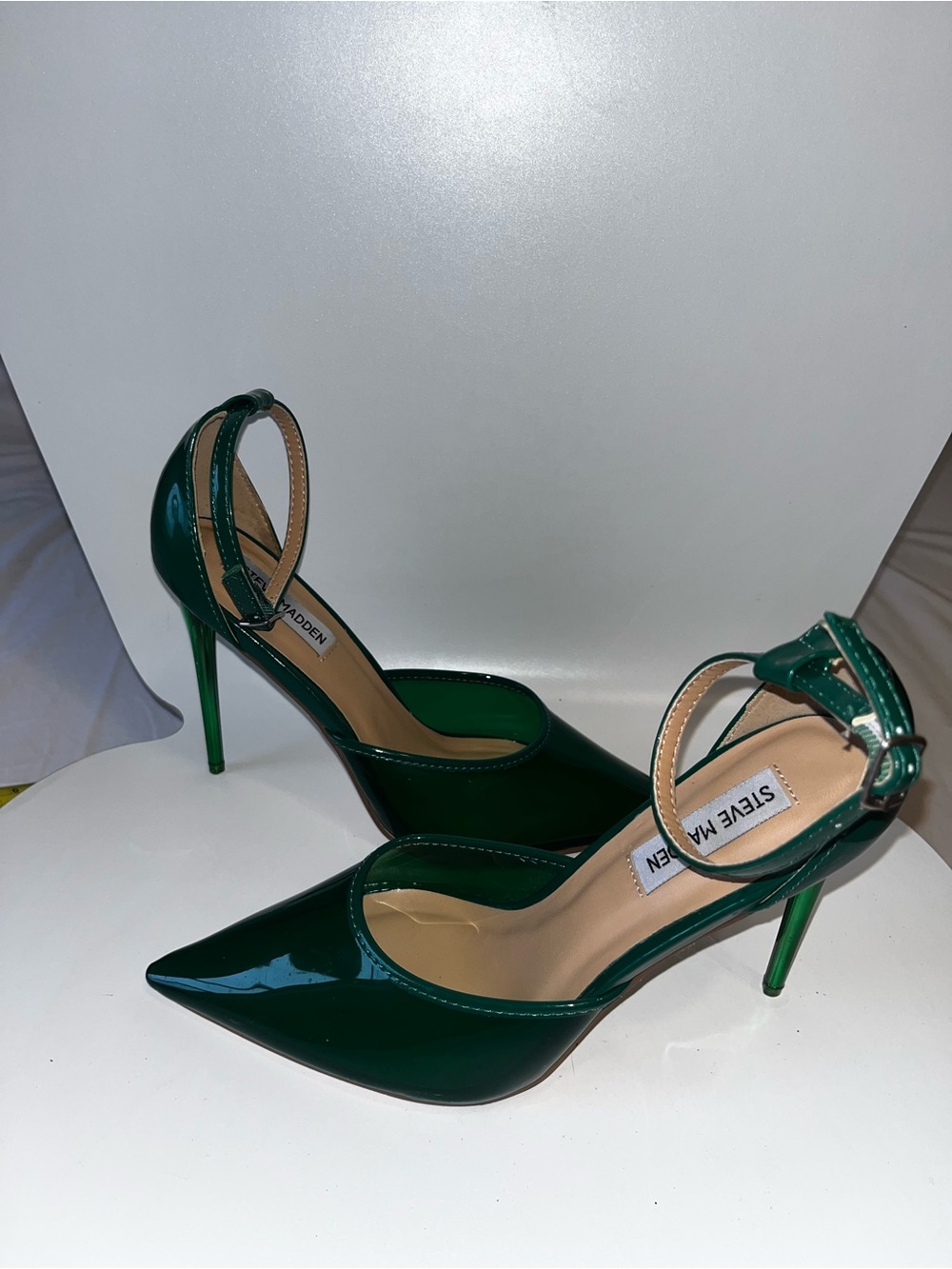 Steve Madden Glossy Emerald Green Patent Ankle-Strap Pumps - Picture 4 of 6